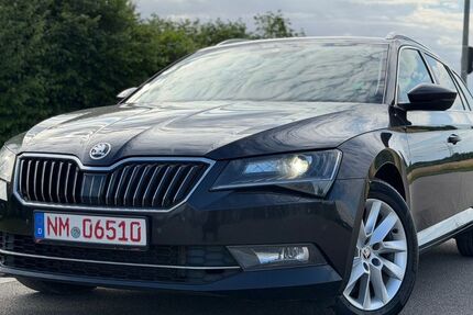 Skoda Superb 315.000 km 8.999 &euro; Postbauer-Heng 92353