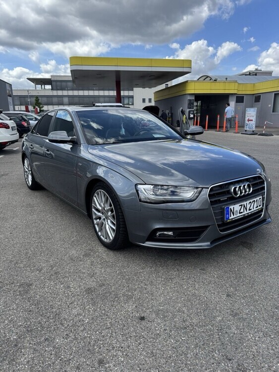 Audi A4 158.000 km 15.000 € Nürnberg 90403