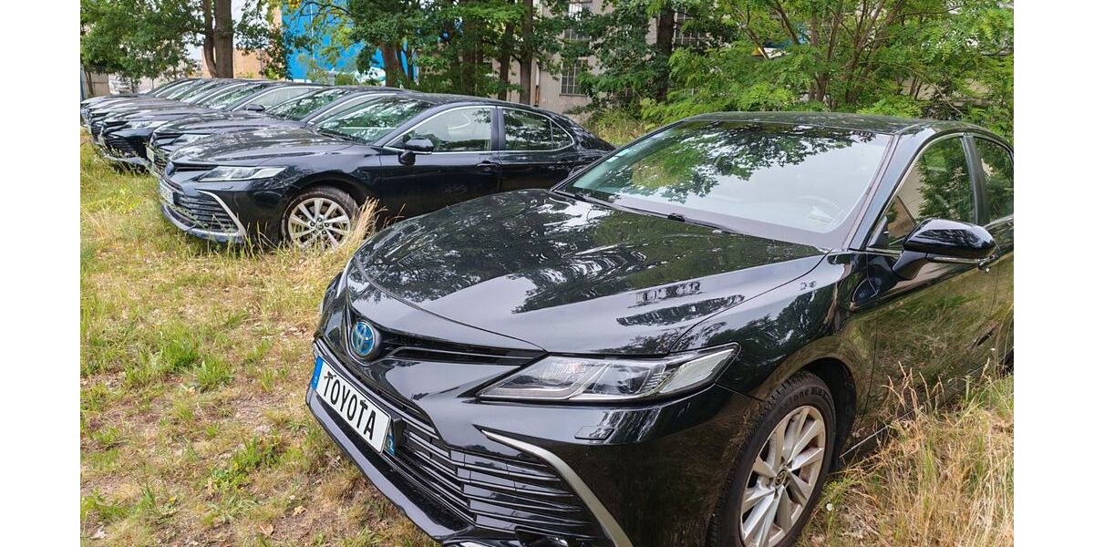 Toyota Camry 207.843 km 15.000 &euro; Nürnberg 90451