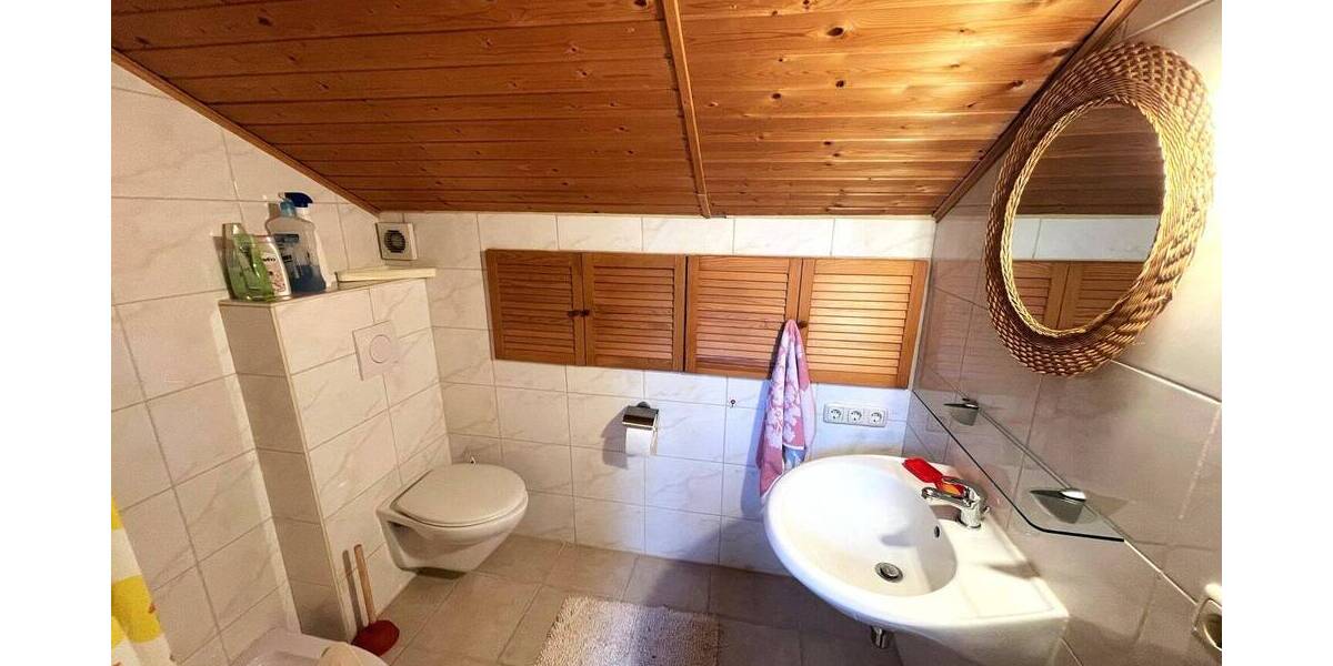 Bungalow Nürnberg Langwasser - 4 Zimmer, 109 m&sup2;, 649.000&euro; | Angebot:26512467
