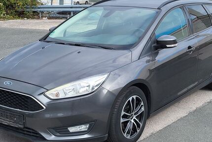 Ford Focus 152.500 km 6.990 € Postbauer-Heng 92353