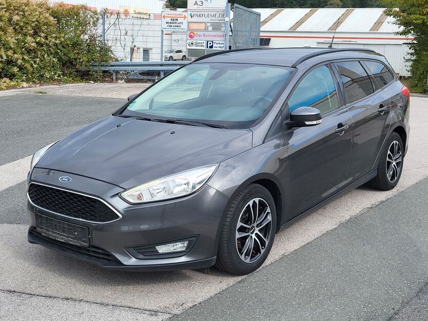 Ford Focus 152.500 km 6.990 € Postbauer-Heng 92353