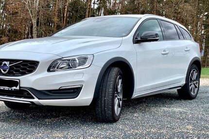 Volvo V60 Cross Country 198.000 km 14.790 &euro; Neuendettelsau 91564