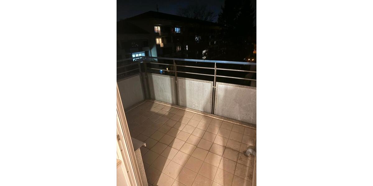 Helle 2-Zimmer Wohnung mit Balkon und EBK in Hohe Marter 2 zimmer