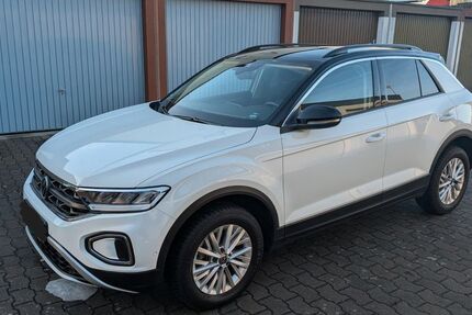 VW T-Roc 12.000 km 25.999 &euro; Herzogenaurach 91074