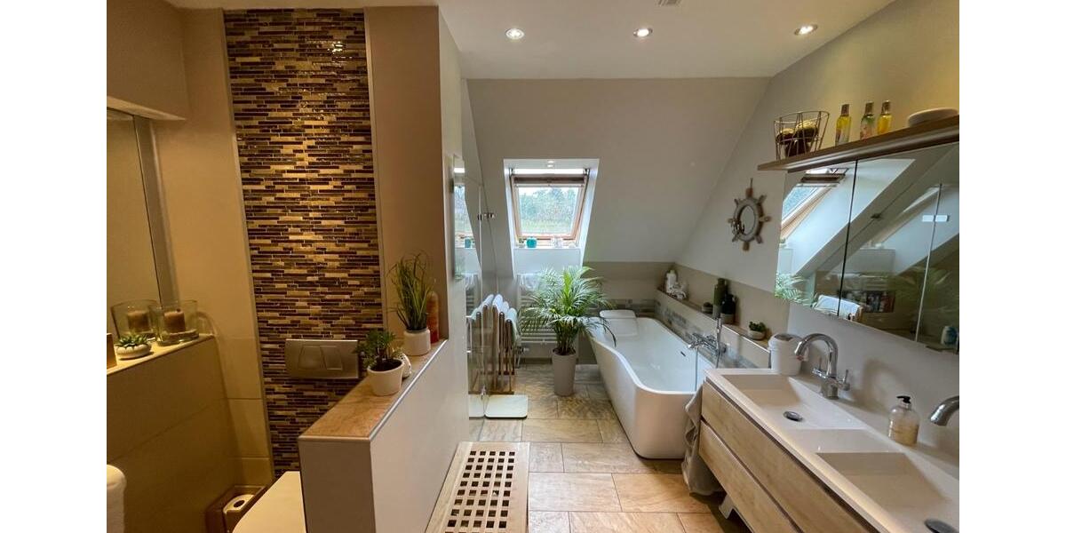 Dachgeschoßwohnung Fürth Eigenes Heim - 5 Zimmer, 139 m&sup2;, 391.000&euro; | Angebot:26395608
