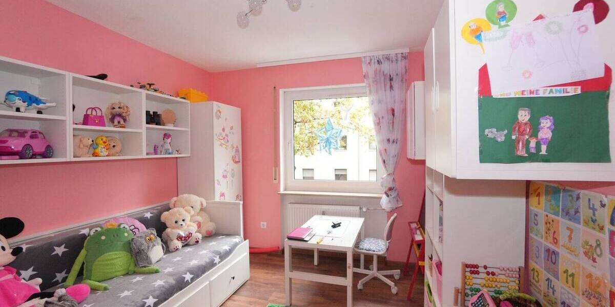 Etagenwohnung Nürnberg Steinbühl - 3 Zimmer, 80 m&sup2;, 287.000&euro; | Angebot:23576774