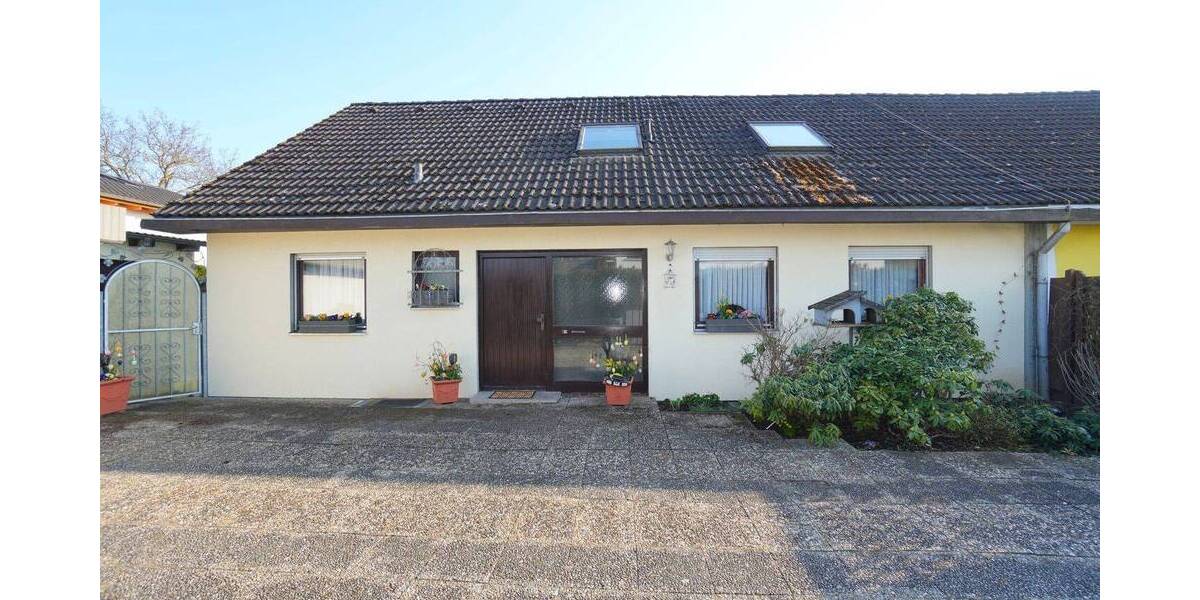 Doppelhaushälfte Langenzenn Burggrafenhof - 6 Zimmer, 180 m&sup2;, 449.000&euro; | Angebot:26475665