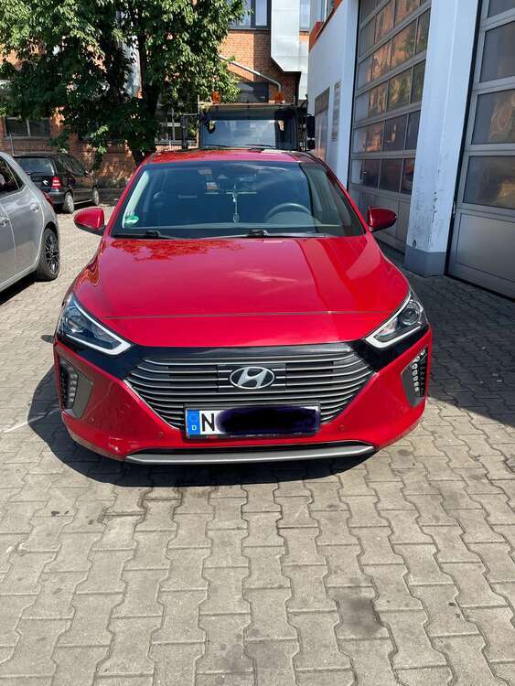 IONIQ