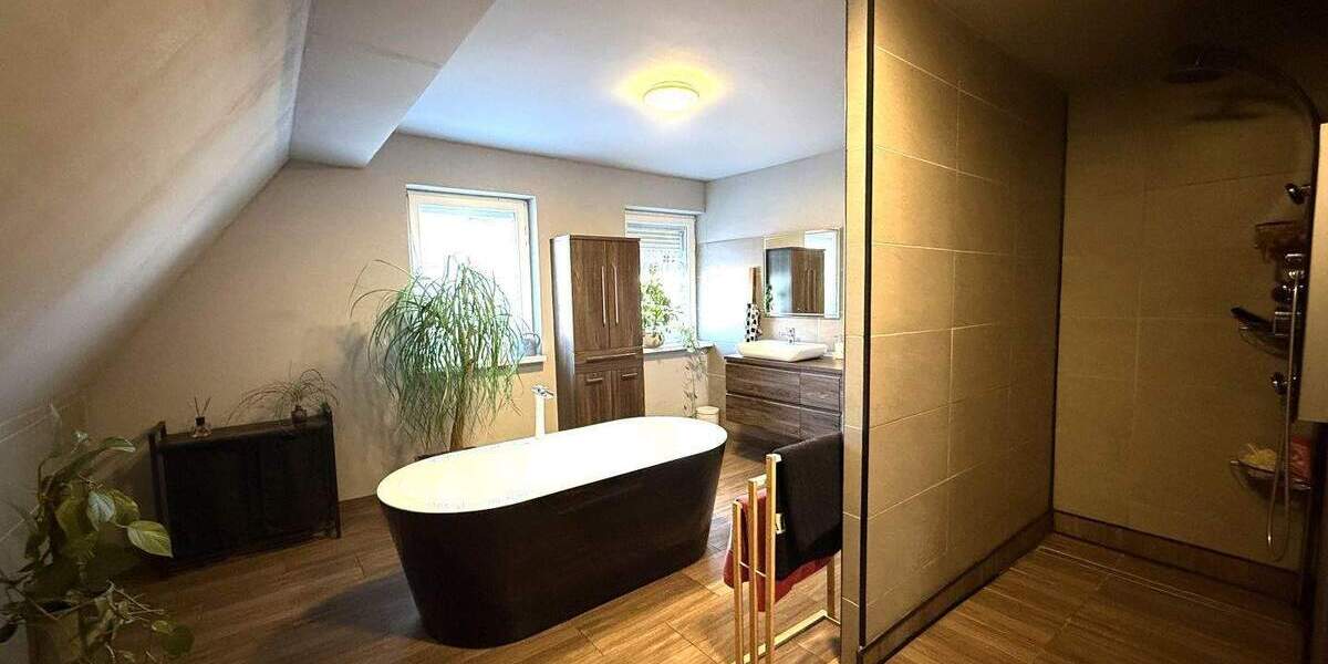 Mehrfamilienhaus, Wohnhaus Roth - 1 Zimmer, 280 m&sup2;, 575.000&euro; | Angebot:24793192