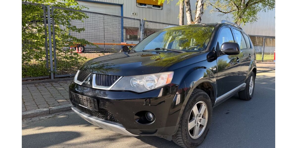Mitsubishi Outlander 194.000 km 2.500 &euro; Feucht 90537