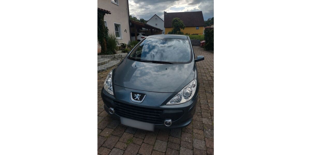 Peugeot 307 280.000 km 1.100 &euro; Igensdorf 91338