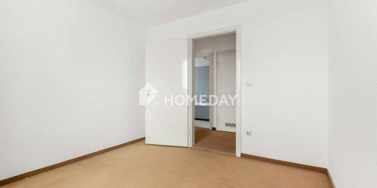 Renovierungsbedürftige 3-Zimmer-Wohnung mit zwei Loggien und optionalem Tiefgaragenstellplatz 3 zimmer