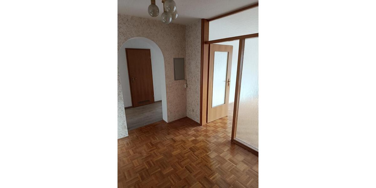 Moderne, anspruchsvolle, 3-Zimmer , 2.OG., fußläufig zur City 3 zimmer