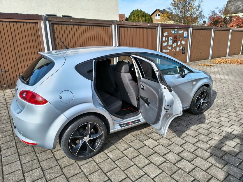 Seat Leon 136.000 km 4.150 € Roth 91154