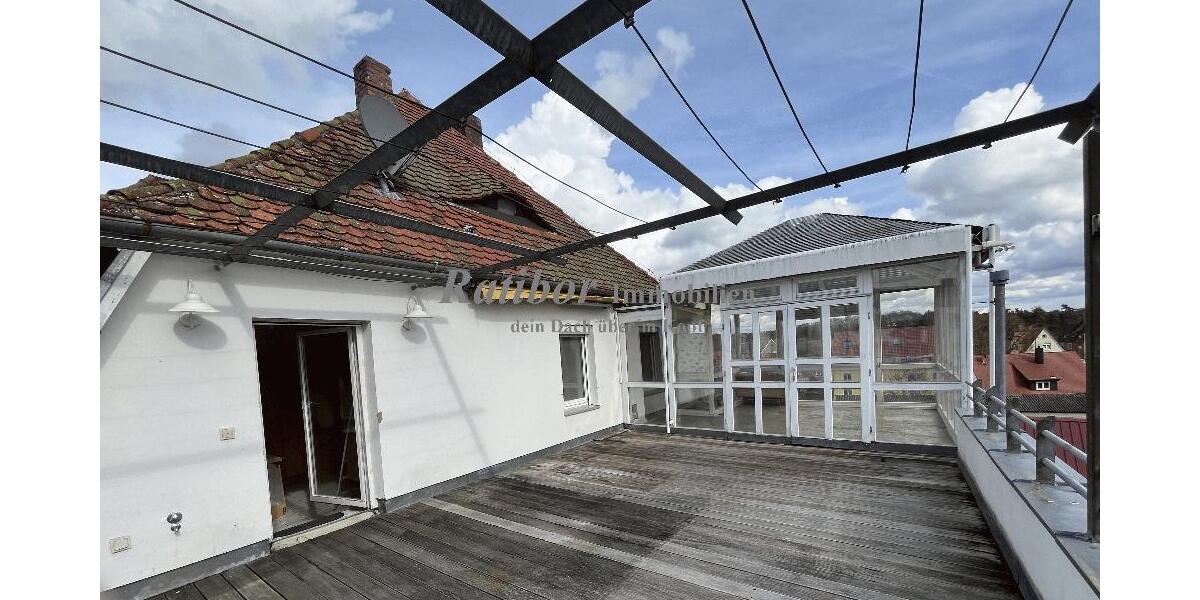Außergewöhnliche und sehr großzügige 5 Zimmer Mansardenwohnung mit Dachterrasse und Wintergarten - Terrassenwohnung Roth Eckersmühlen | Angebot:27156609