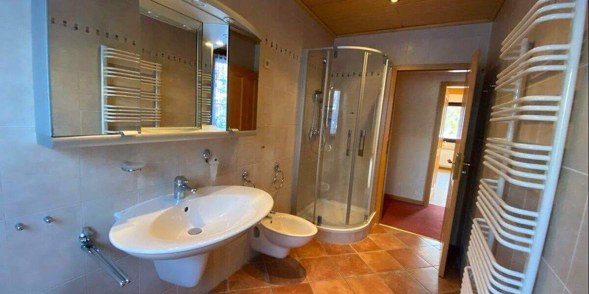 Einfamilienhaus Zirndorf Bronnamberg - 5 Zimmer, 168 m&sup2;, 679.000&euro; | Angebot:25732046