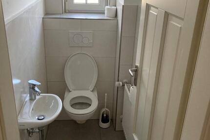 Wohnung Nürnberg Almoshof - 2 Zimmer, 75 m&sup2;, 850&euro; | Angebot:27605096