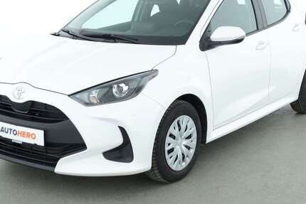Toyota Yaris 2.157 km 14.990 € Nürnberg 90441