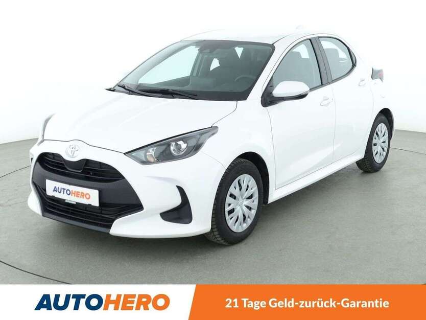 Toyota Yaris 2.157 km 14.990 € Nürnberg 90441