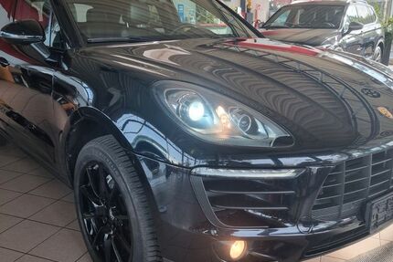 Porsche Macan 329.000 km 21.950 &euro; Nürnberg 90431