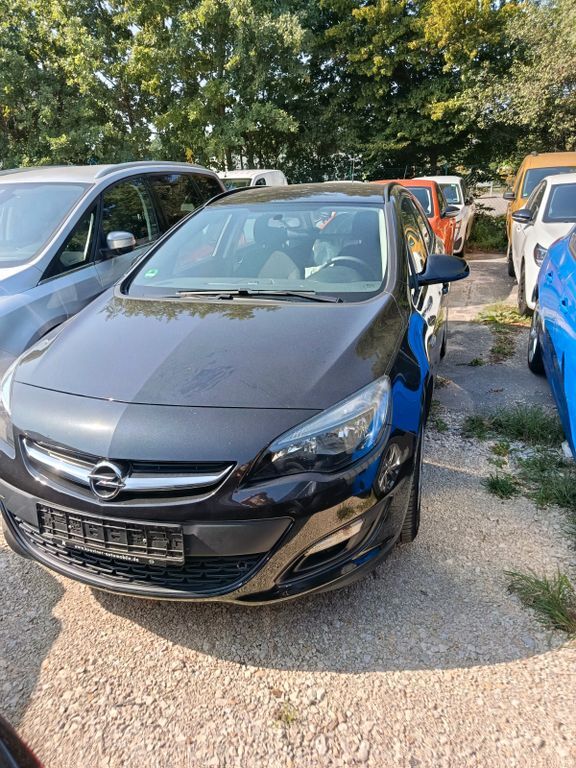 Opel Astra 99.000 km 5.950 € Nürnberg 90469