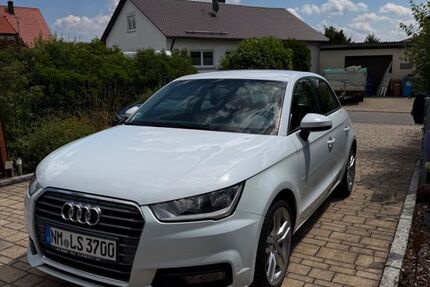 Audi A1 128.000 km 9.700 &euro; Berg 92348