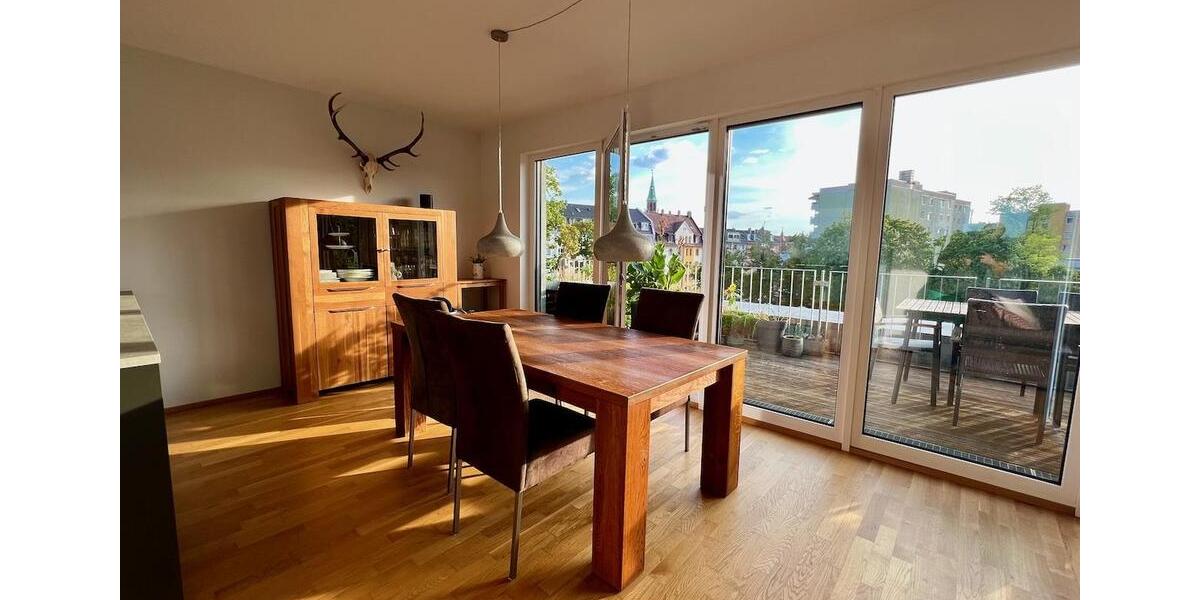 Exklusiver Wohn(t)raum über den Dächern Nürnbergs 3 zimmer