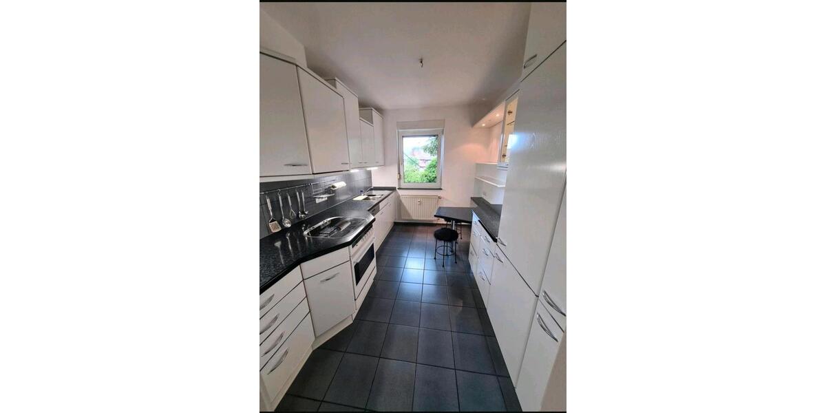 Schöne 4 Zi. Wohnung zu Vermieten 4 zimmer