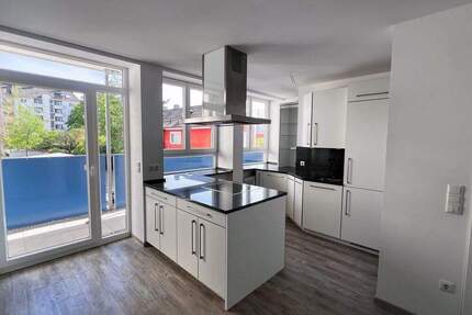 Wohnung Nürnberg Steinbühl - 2 Zimmer, 65 m&sup2;, 1.000&euro; | Angebot:26528409