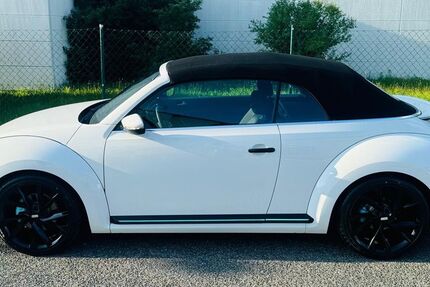 VW Beetle 24.500 km 19.900 € Eckental 90542