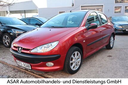 Peugeot 206 124.000 km 1.380 &euro; Fürth 90763