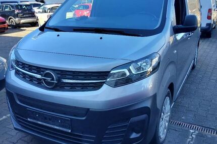 Opel Vivaro 50.680 km 19.999 &euro; Röthenbach a. d. Pegnitz 90552