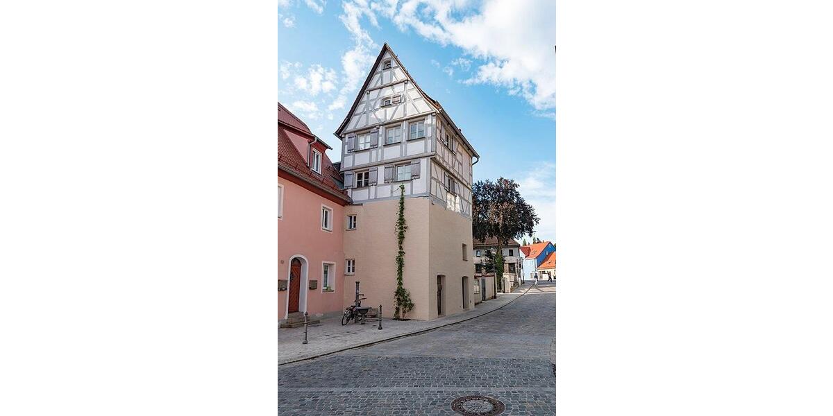 Doppelhaushälfte Hersbruck - 5 Zimmer, 110 m&sup2;, 319.000&euro; | Angebot:25392271