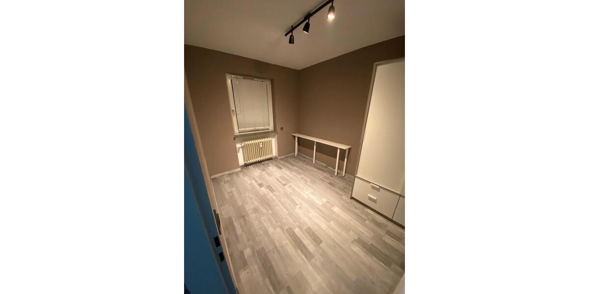 Etagenwohnung Röthenbach an der Pegnitz - 4 Zimmer, 77 m&sup2;, 269.000&euro; | Angebot:25922362
