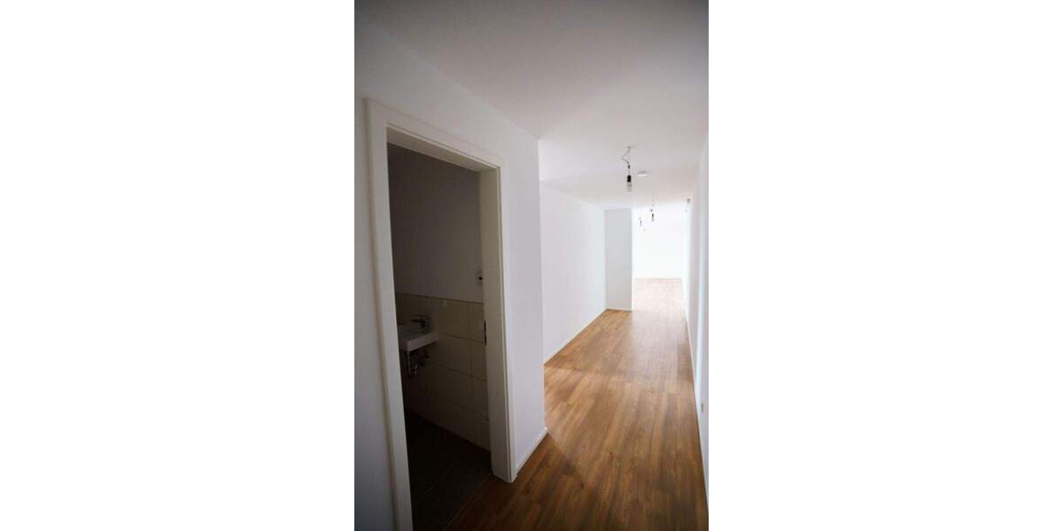 Etagenwohnung Erlangen Bruck - 3 Zimmer, 100 m&sup2;, 1.390&euro; | Angebot:25799717