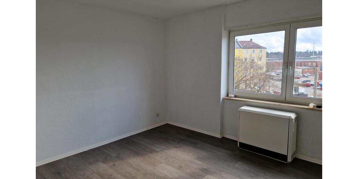 Etagenwohnung Nürnberg Hasenbuck - 3 Zimmer, 71 m&sup2;, 672&euro; | Angebot:25570553