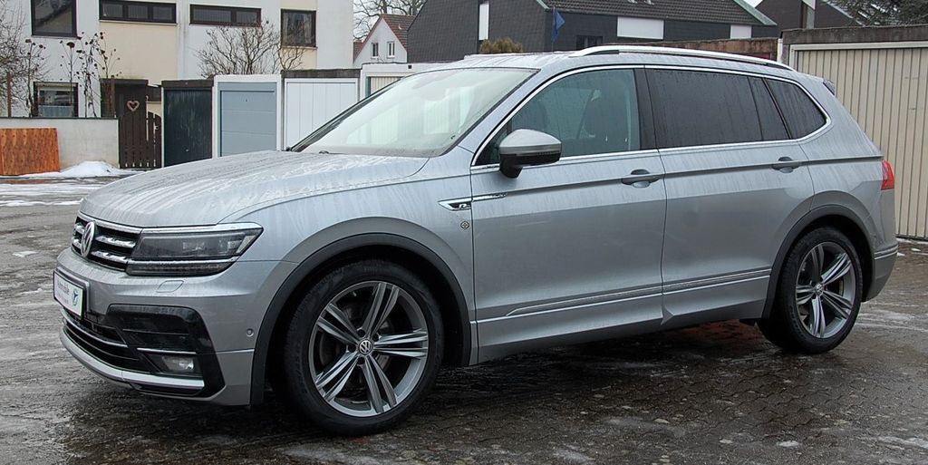 VW Tiguan Allspace 71.000 km 33.900 &euro; Feucht 90537