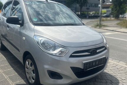 Hyundai i10 28.000 km 4.390 &euro; Nürnberg 90482