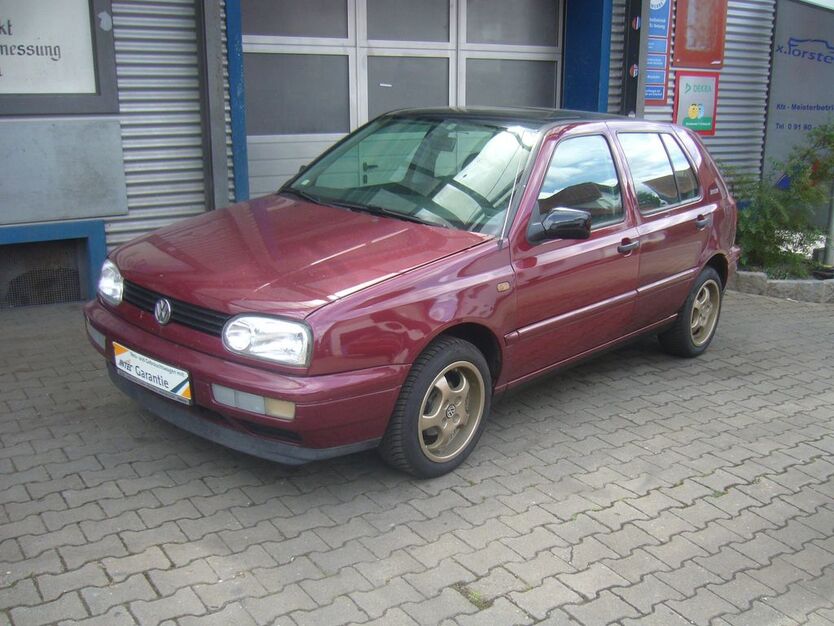 VW Golf 180.000 km 2.900 € Pyrbaum-Schwarzach 90602