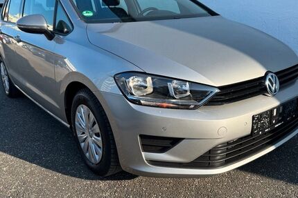 VW Golf Sportsvan 32.000 km 10.500 &euro; Nürnberg 90425