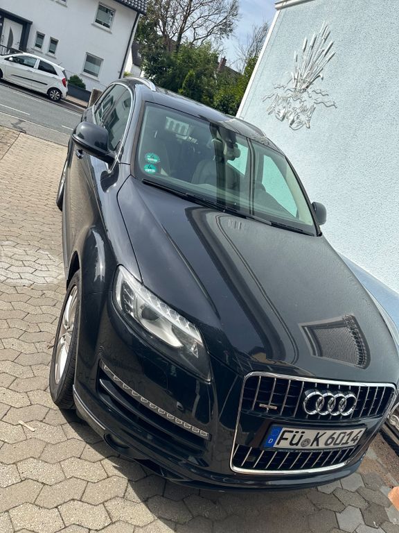 Audi Q7 217.640 km 14.900 € Schwabach 91126
