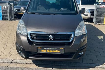 Peugeot Partner 136.090 km 7.999 &euro; Fürth 90763