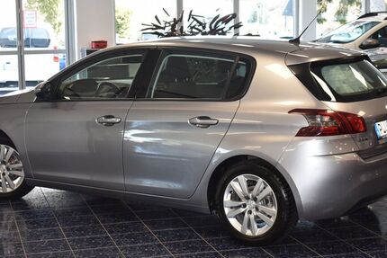 Peugeot 308 62.200 km 11.880 € Nürnberg 90431
