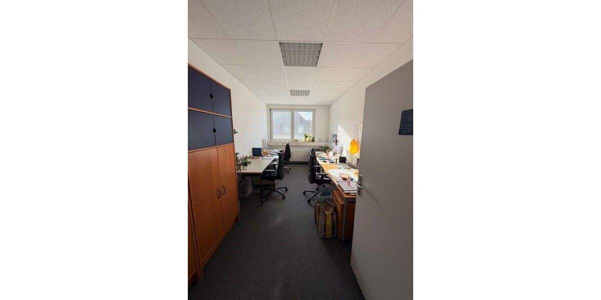 Große Gewerbefläche in Fürth zu vermieten - erweiterbar auf bis zu 360 Quadratmeter 5 zimmer