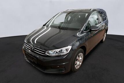 VW Touran 42.695 km 25.990 &euro; Fürth 90763