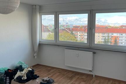 Wohnung Nürnberg Hasenbuck - 3 Zimmer, 80 m&sup2;, 940&euro; | Angebot:27621834