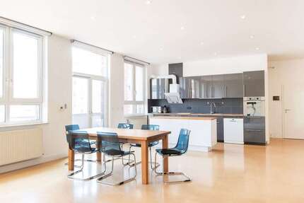 Wohnung zum Kaufen in Nürnberg 454.000 € 160 m²