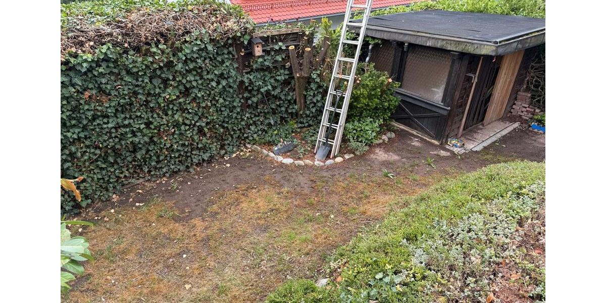 DOPPELHAUSHÄLFTE in Fürth- VACH am Kanal mit Pool und ohne Makler 5 zimmer