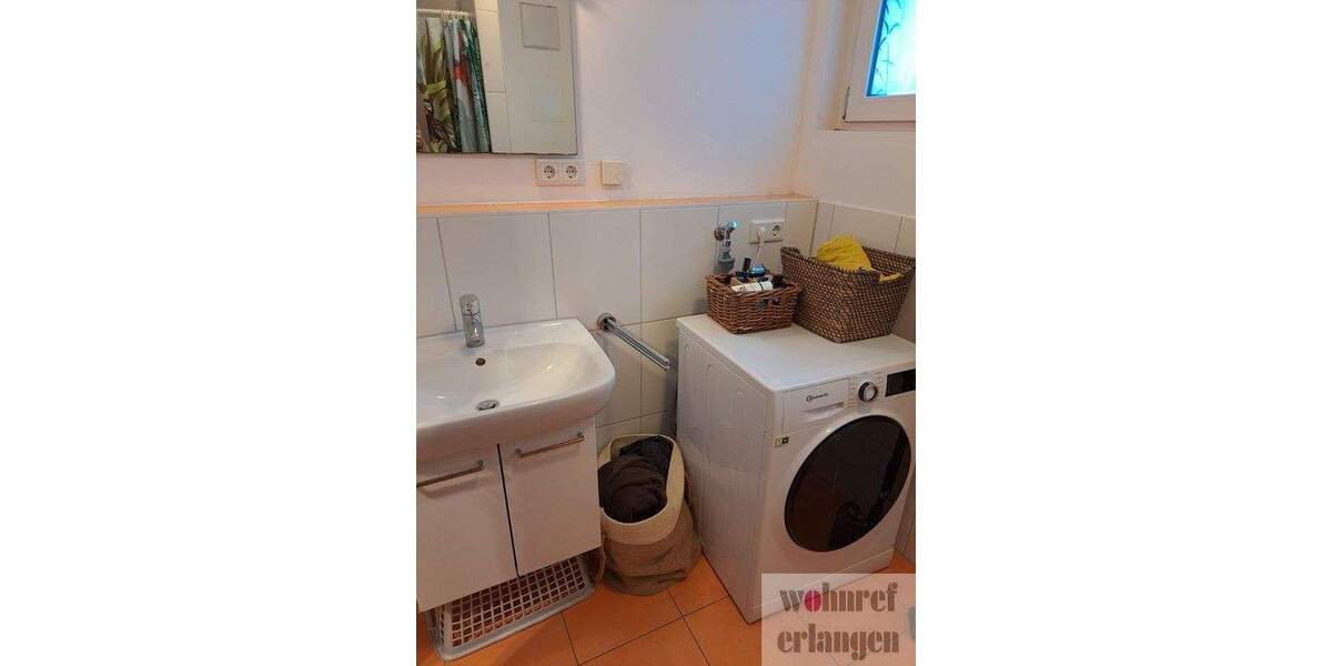 Etagenwohnung Erlangen Sieglitzhof - 2 Zimmer, 50 m&sup2;, 660&euro; | Angebot:25667904